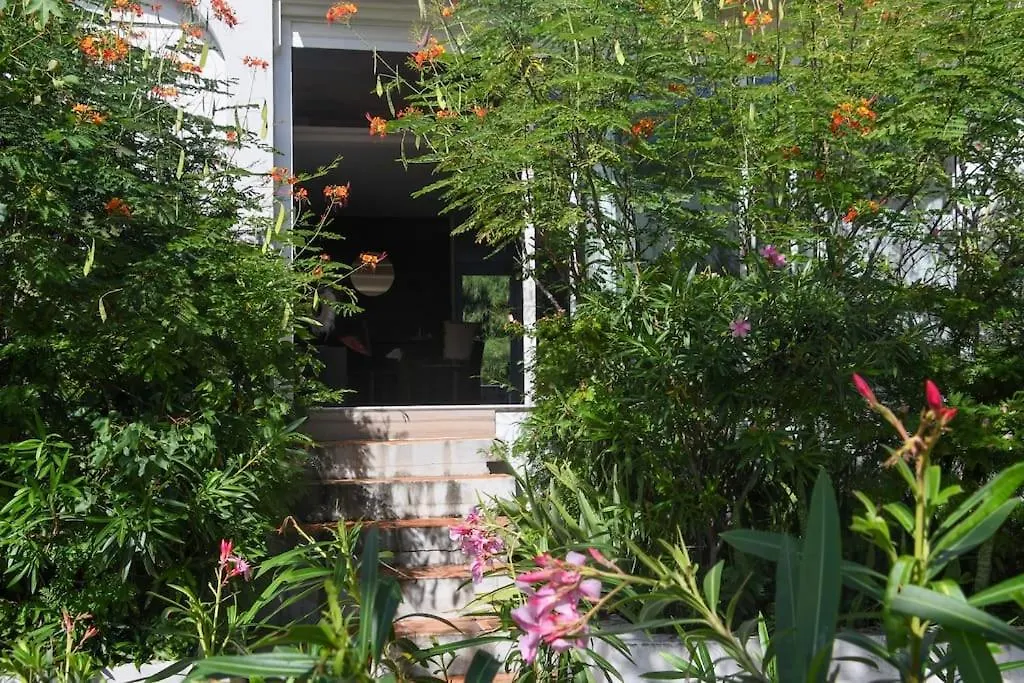 Villa Ukarimu Cul de Sac Vakantiehuis